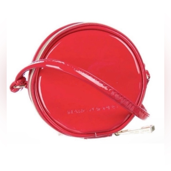 MARC JACOBS Mini 4" Red Patent Leather Crossbody Round Circle Canteen Bag NWT - Picture 4 of 12
